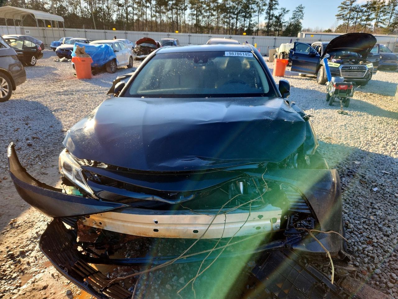 2018 TOYOTA CAMRY L photo 5