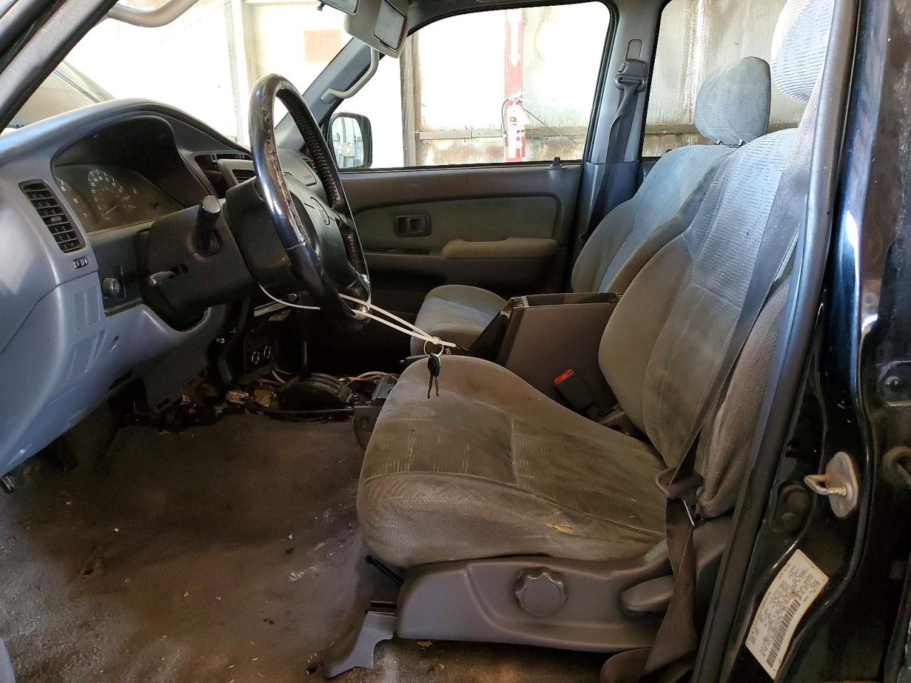 2000 TOYOTA 4RUNNER SR5 photo 7