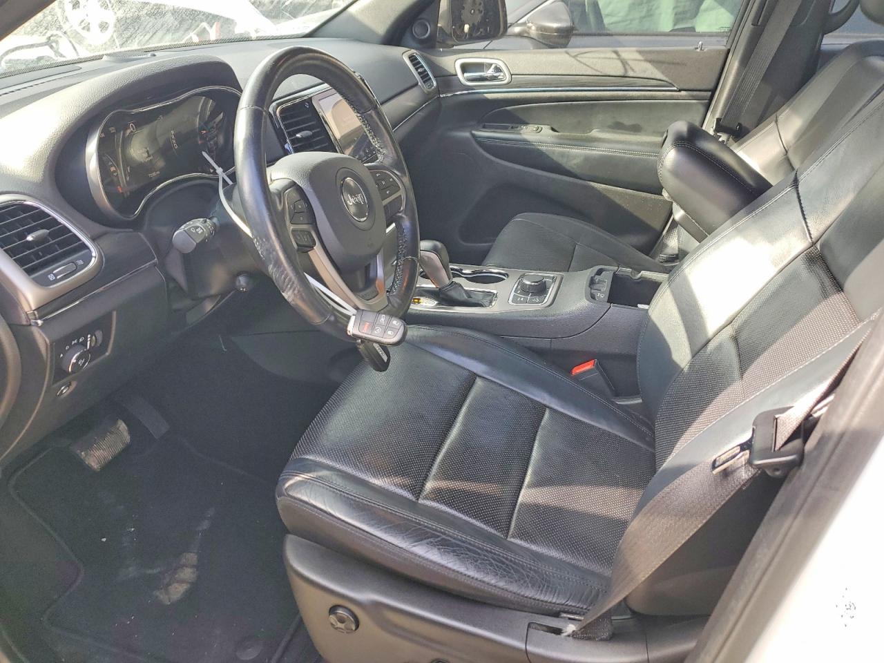 2020 JEEP GRAND CHEROKEE LIMITED photo 7