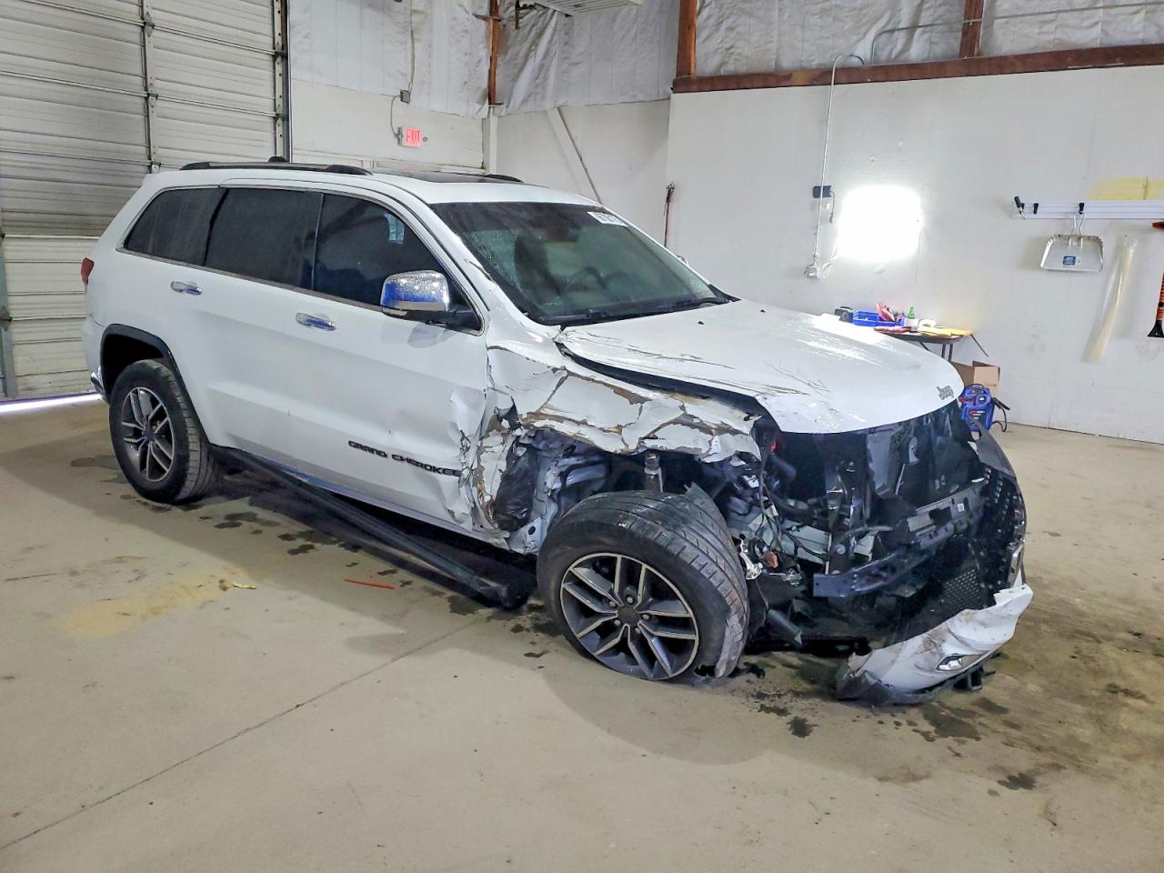2020 JEEP GRAND CHEROKEE LIMITED photo 4