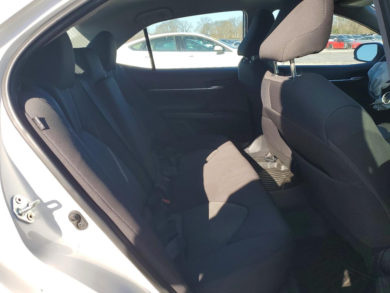 2024 TOYOTA CAMRY LE photo 10