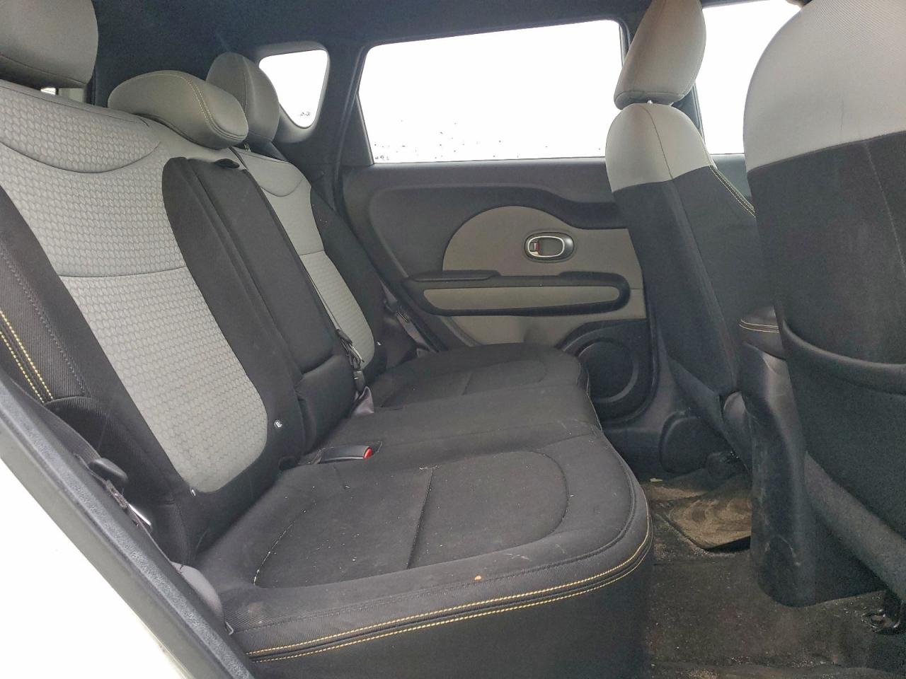 2015 KIA SOUL + photo 10