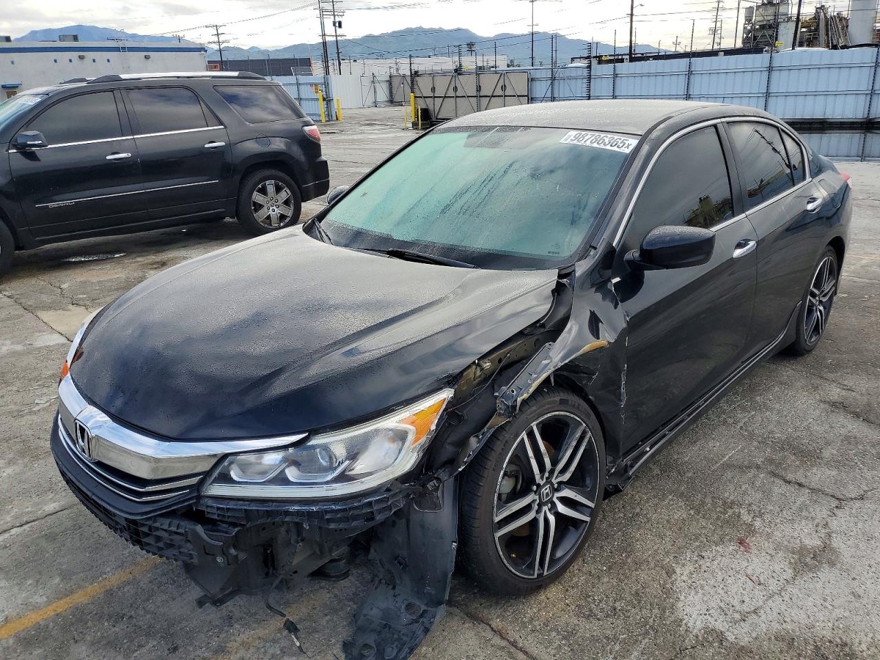 2017 HONDA ACCORD