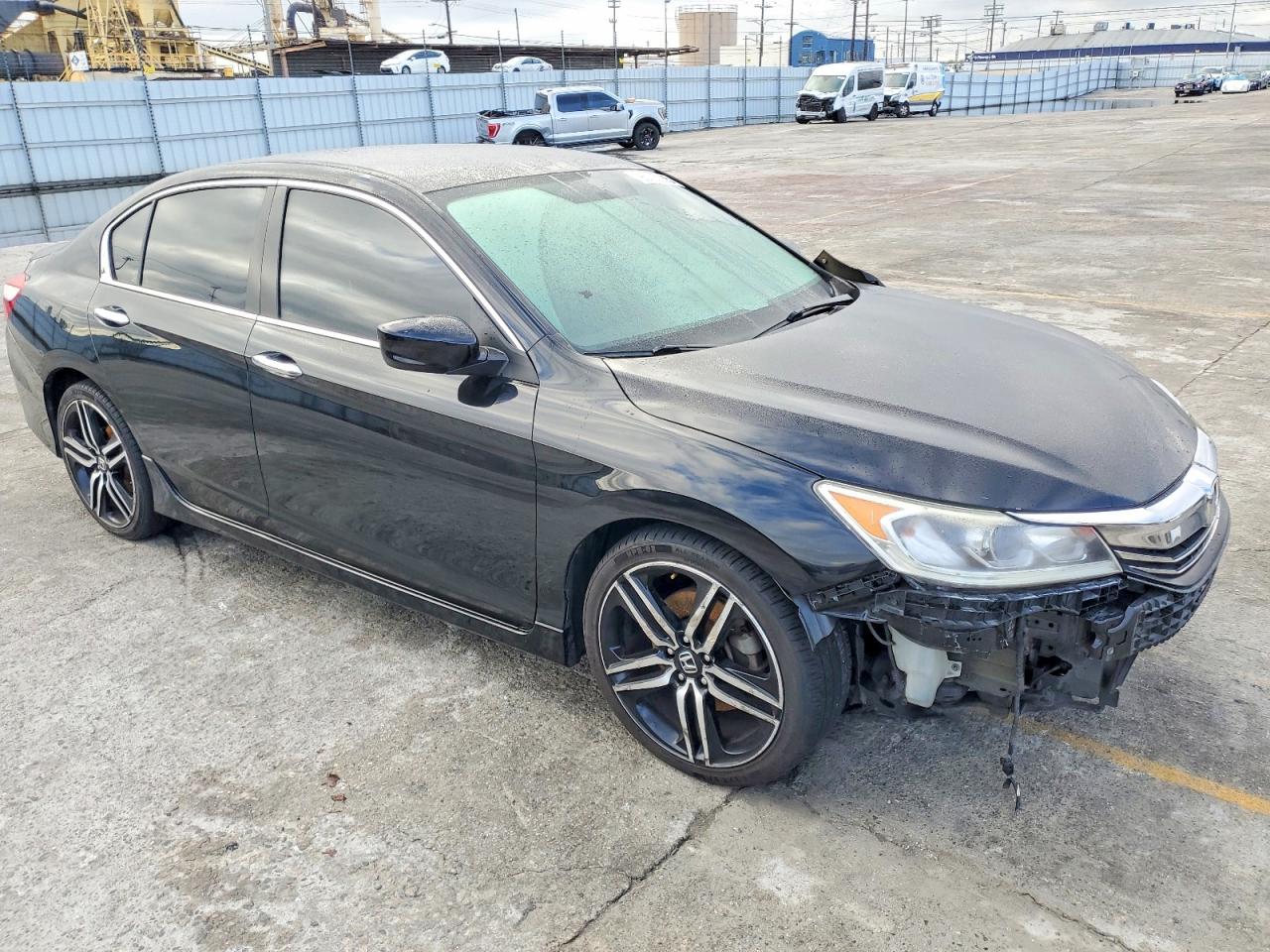 2017 HONDA ACCORD SPORT photo 4