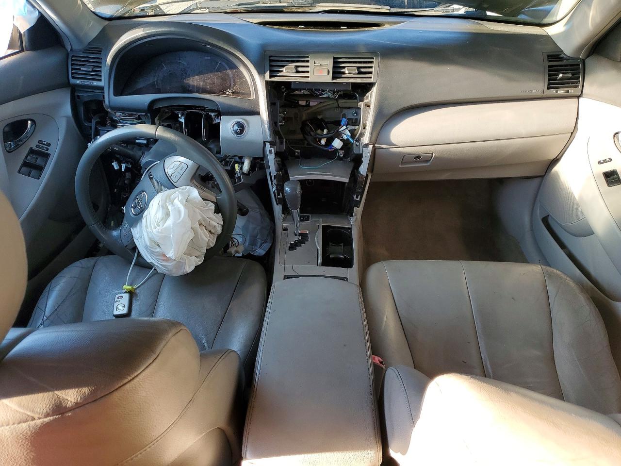 2009 TOYOTA CAMRY HYBRID photo 8