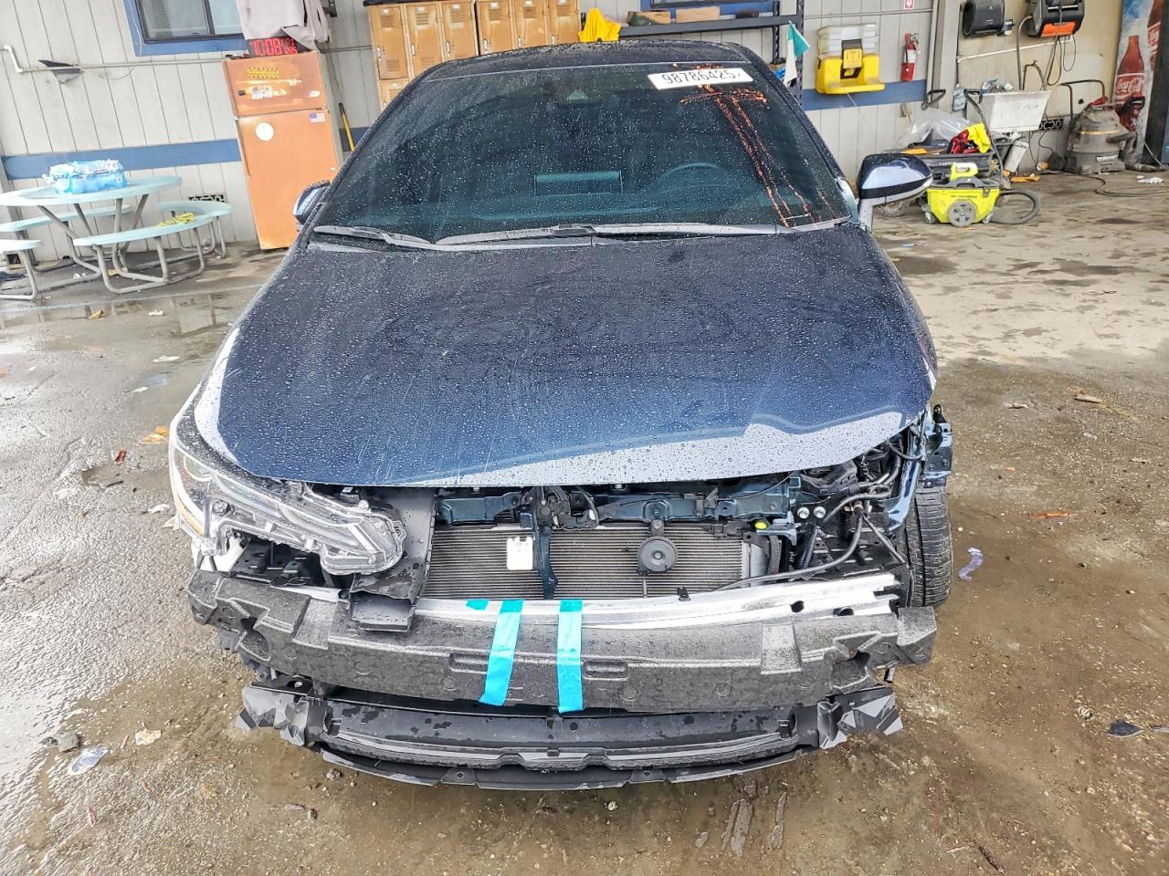 2022 TOYOTA COROLLA XSE photo 9
