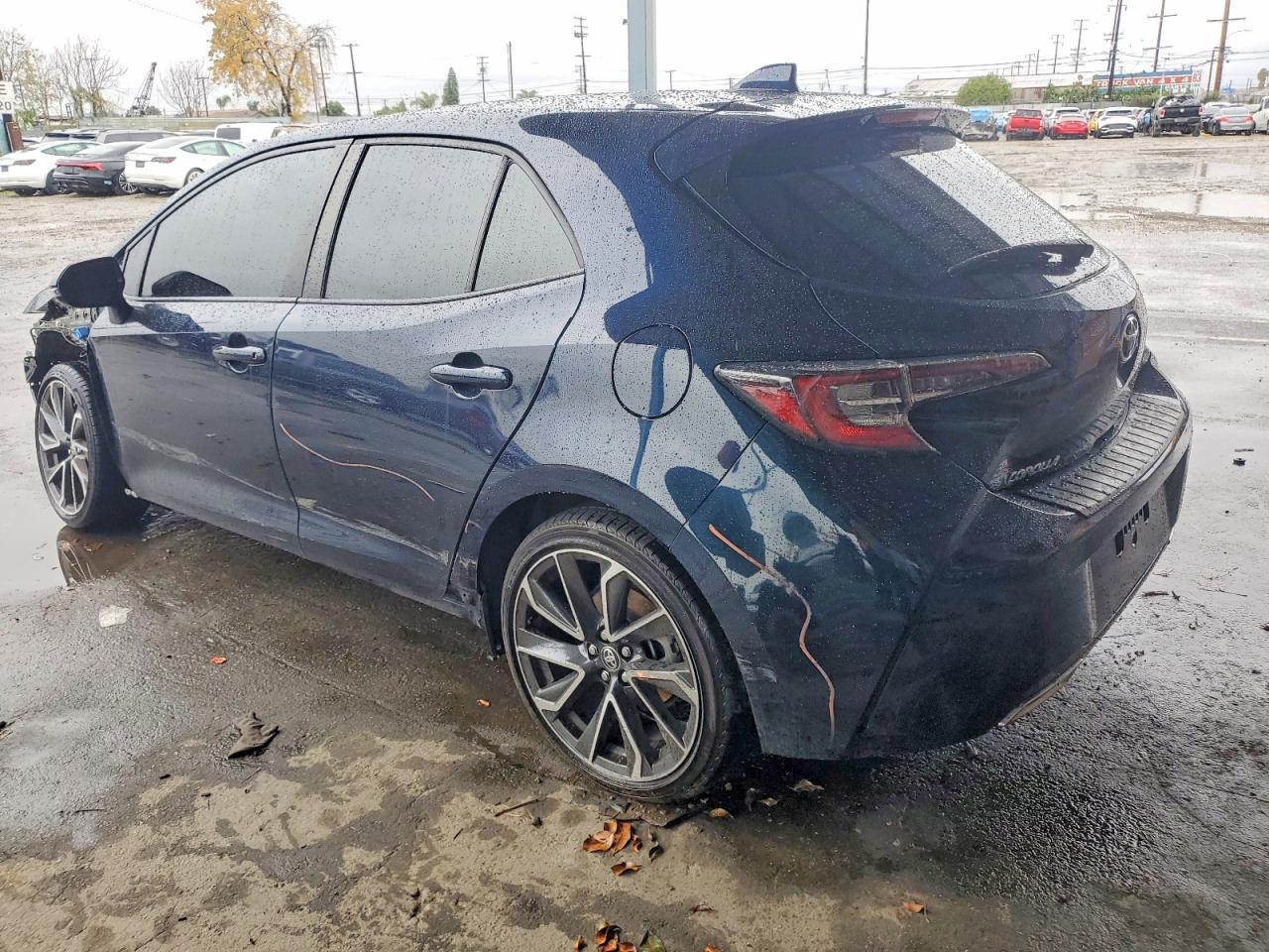 2022 TOYOTA COROLLA XSE photo 3