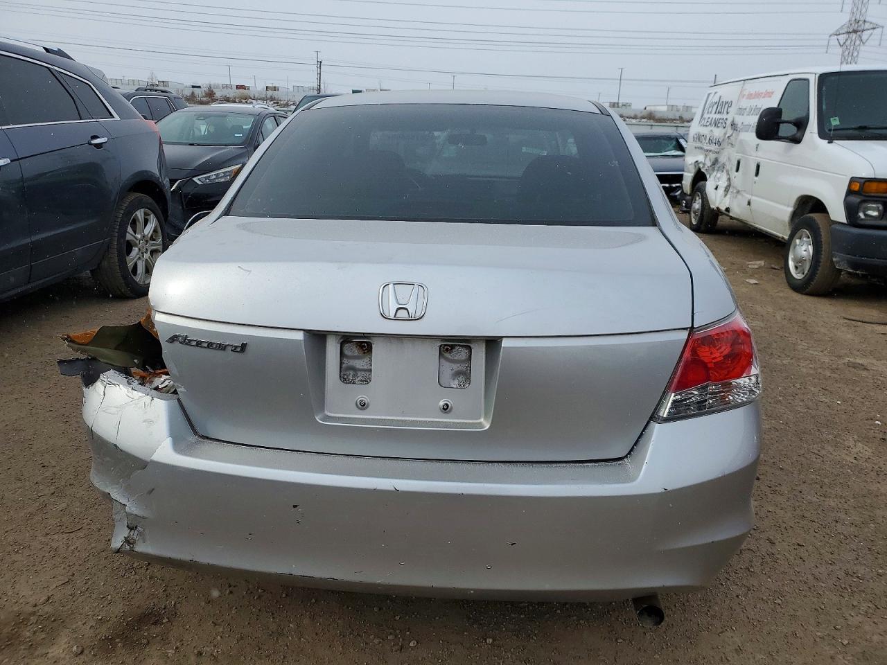 2010 HONDA ACCORD LX photo 6