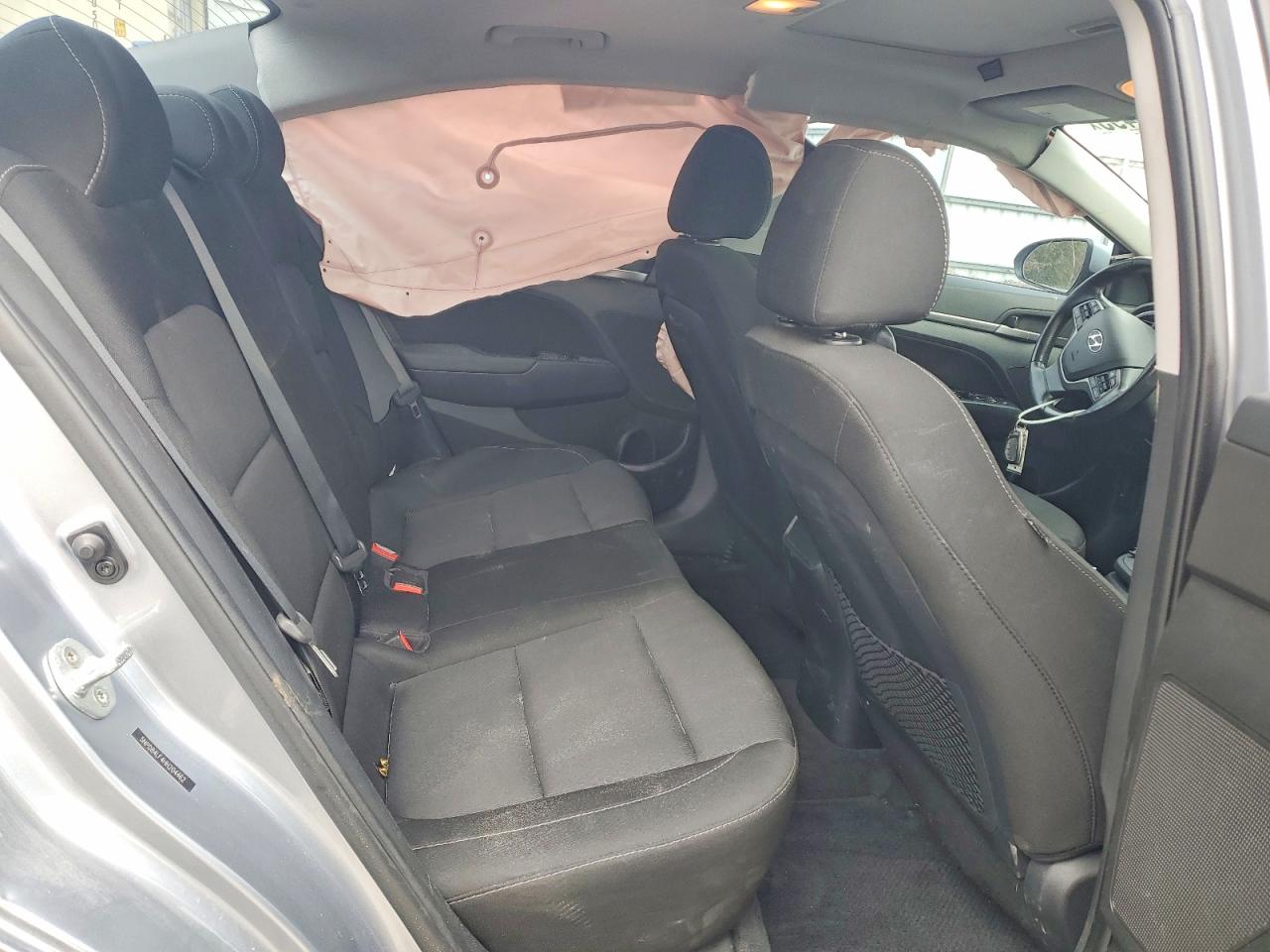 2017 HYUNDAI ELANTRA SE photo 19