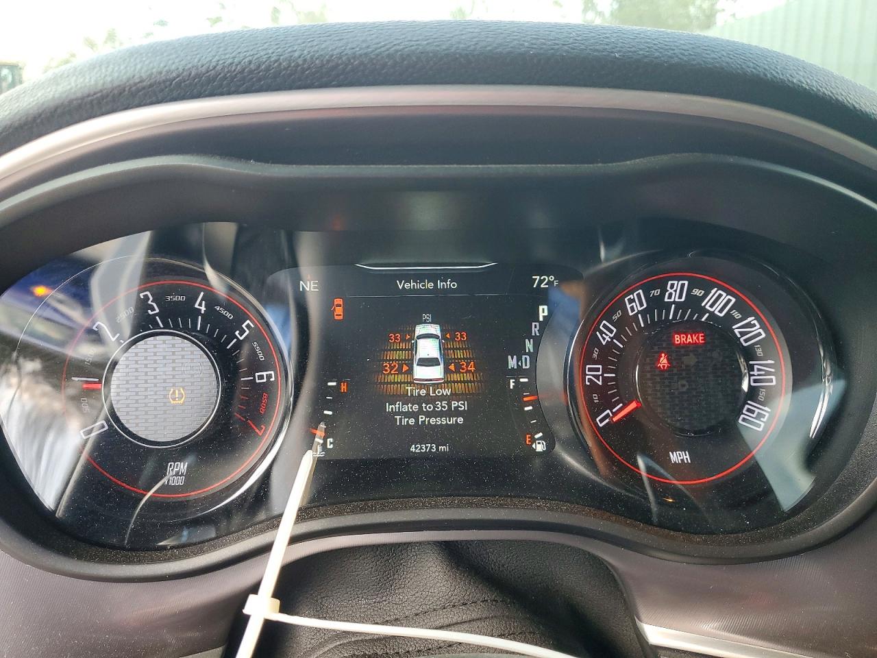 2022 DODGE CHALLENGER GT photo 9