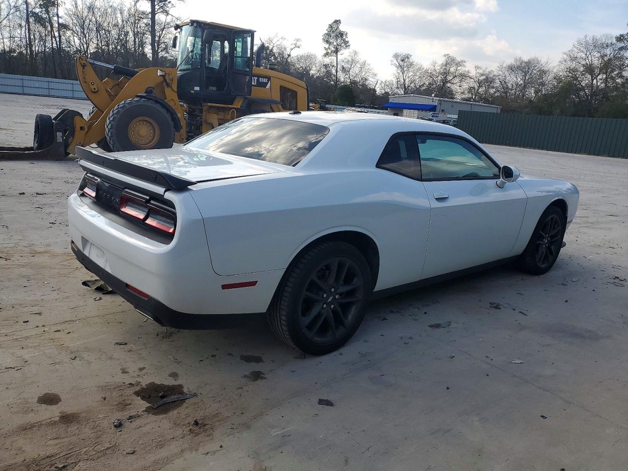 2022 DODGE CHALLENGER GT photo 3