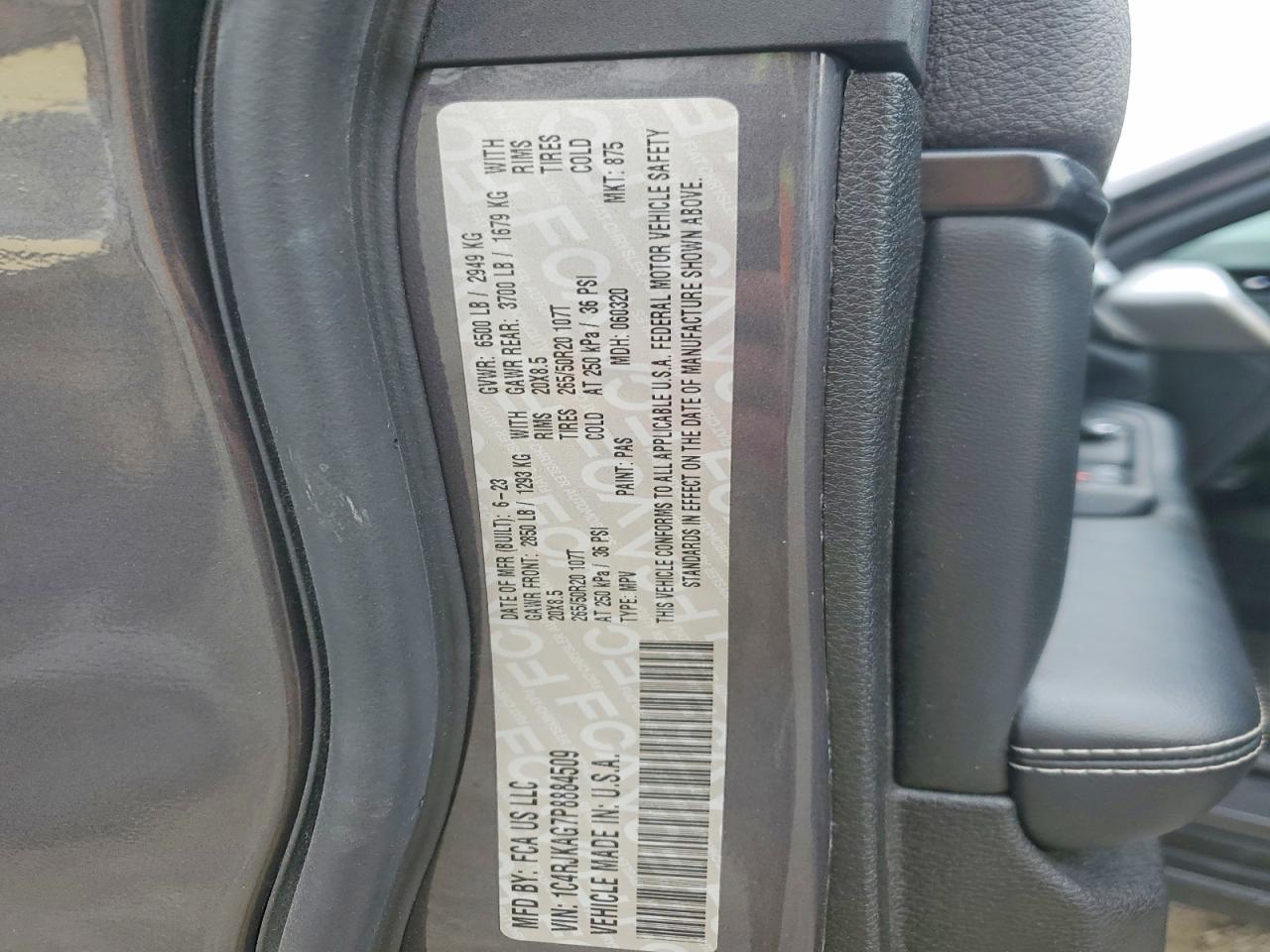 2023 JEEP GRAND CHEROKEE L LAREDO photo 14