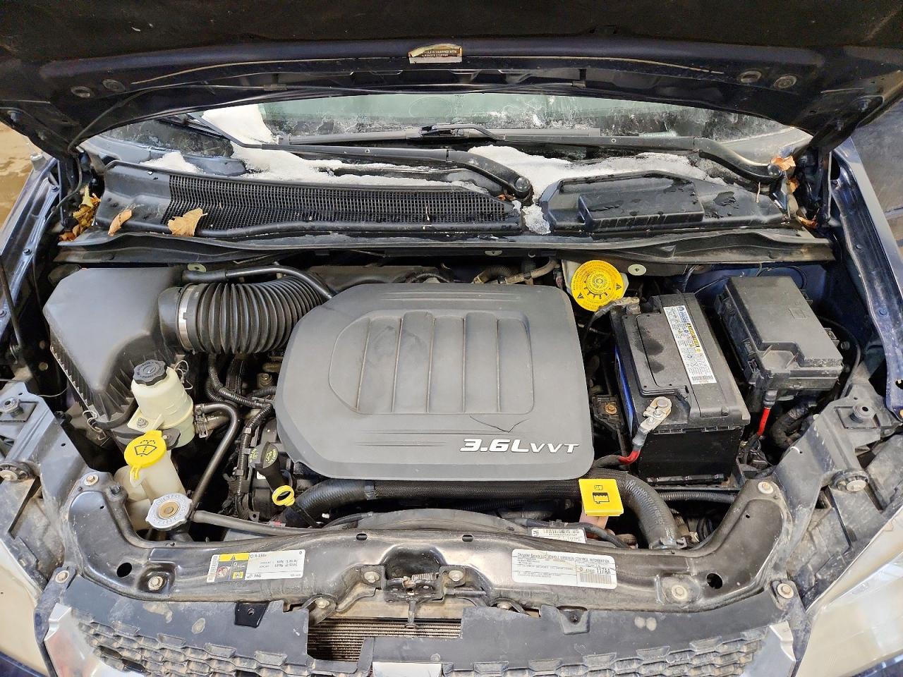 2015 DODGE GRAND CARAVAN SE photo 12