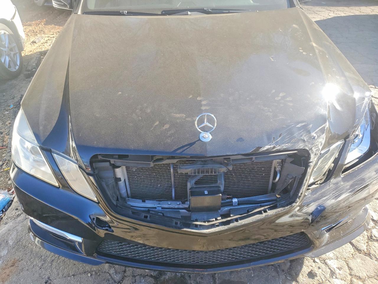 2012 MERCEDES-BENZ E 550 4MATIC photo 11