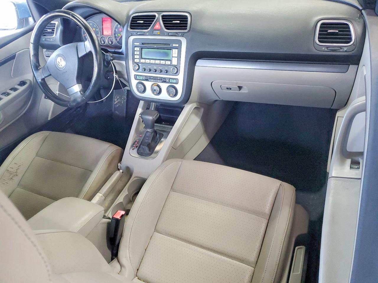 2009 VOLKSWAGEN EOS TURBO photo 8