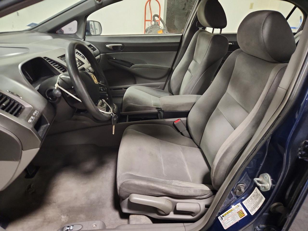 2006 HONDA CIVIC LX photo 7