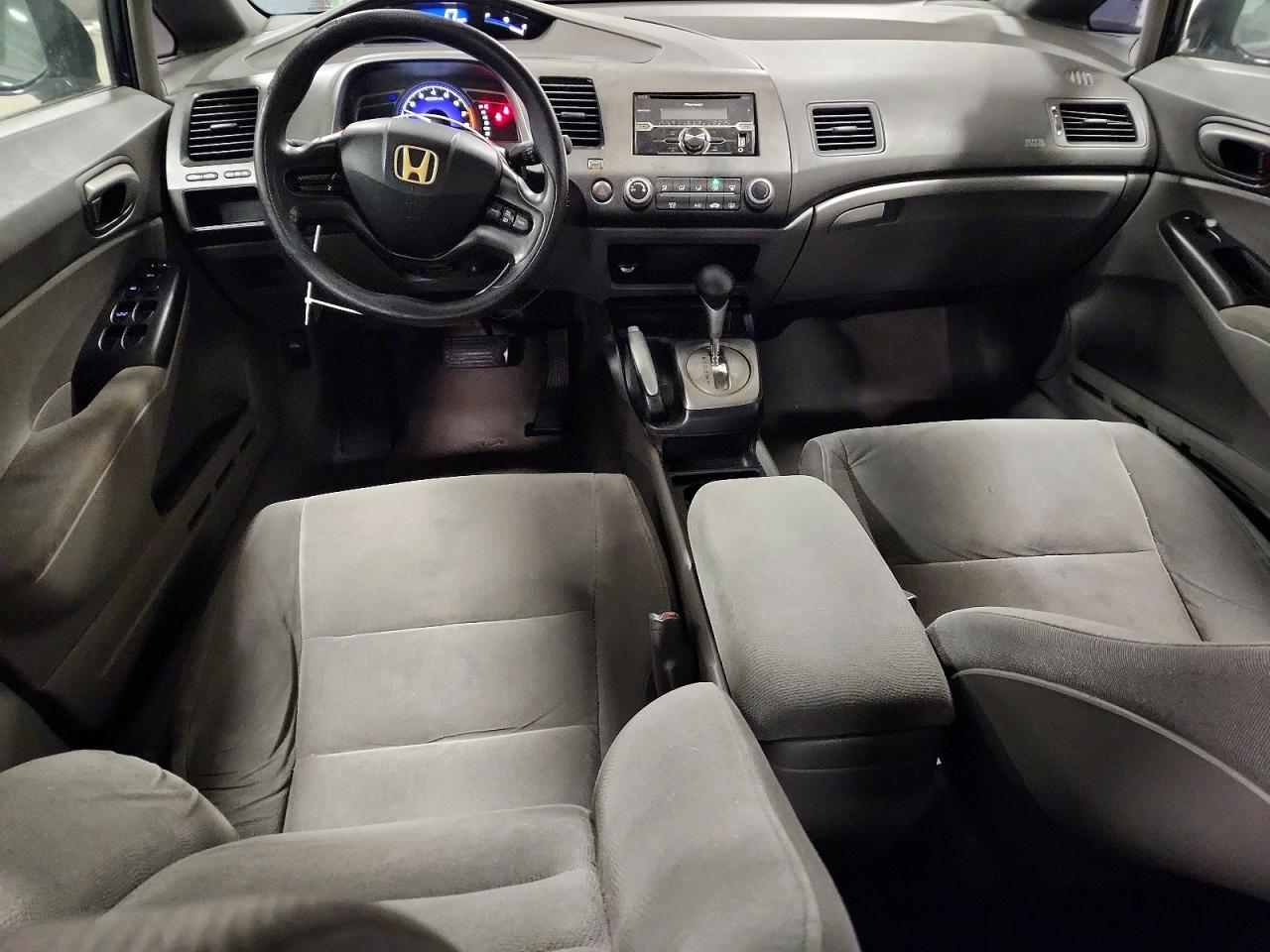 2006 HONDA CIVIC LX photo 8