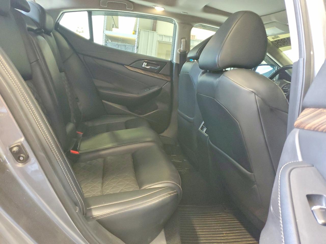 2017 NISSAN MAXIMA 3.5S photo 19