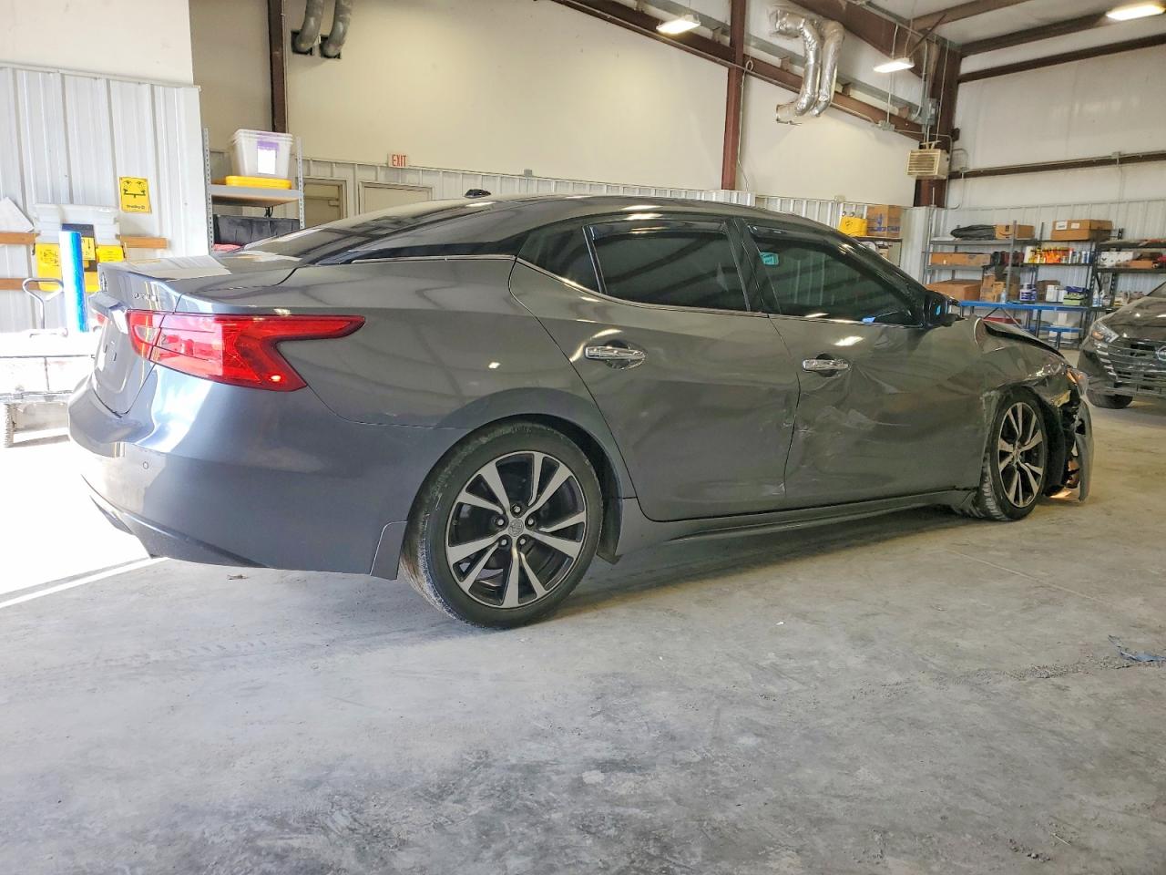 2017 NISSAN MAXIMA 3.5S photo 5