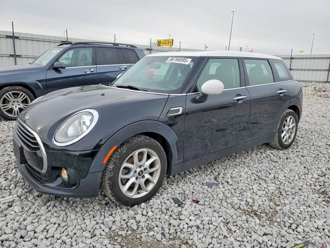 2016 MINI COOPER