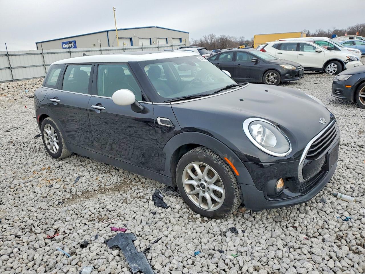 2016 MINI COOPER CLUBMAN photo 4