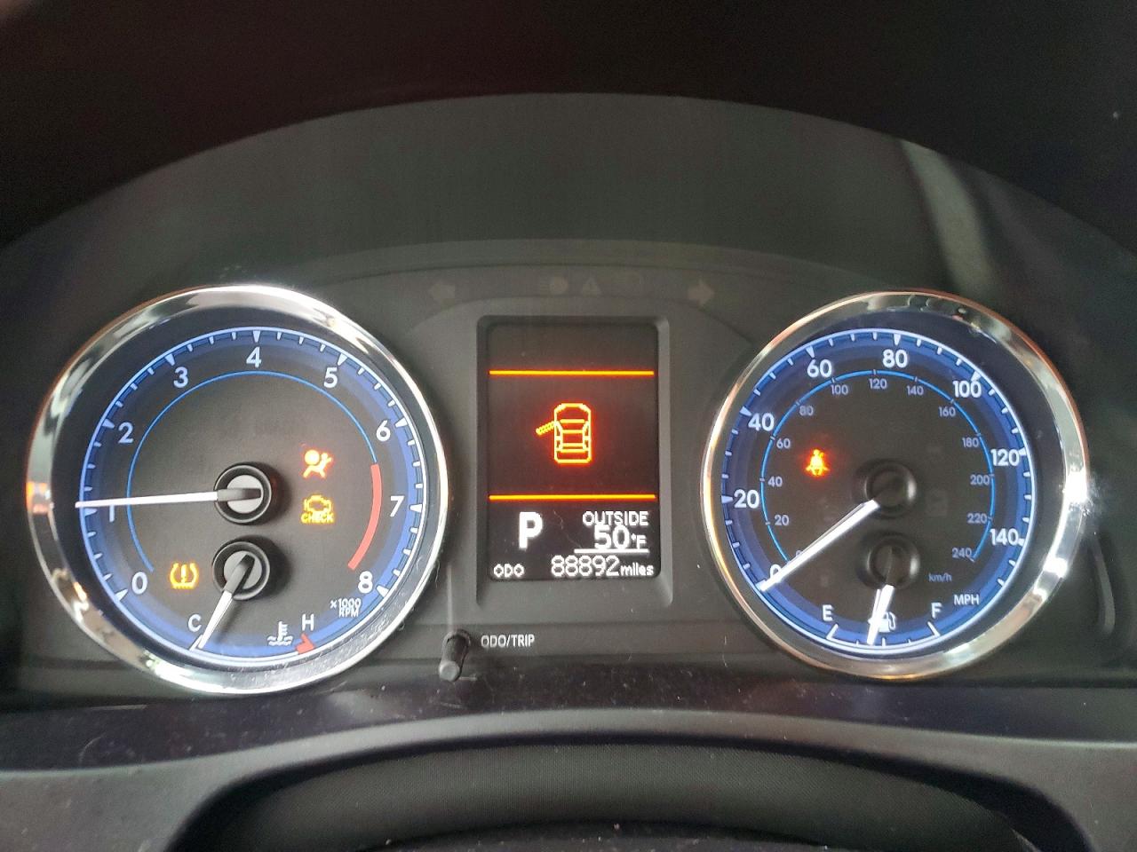 2018 TOYOTA COROLLA L photo 17