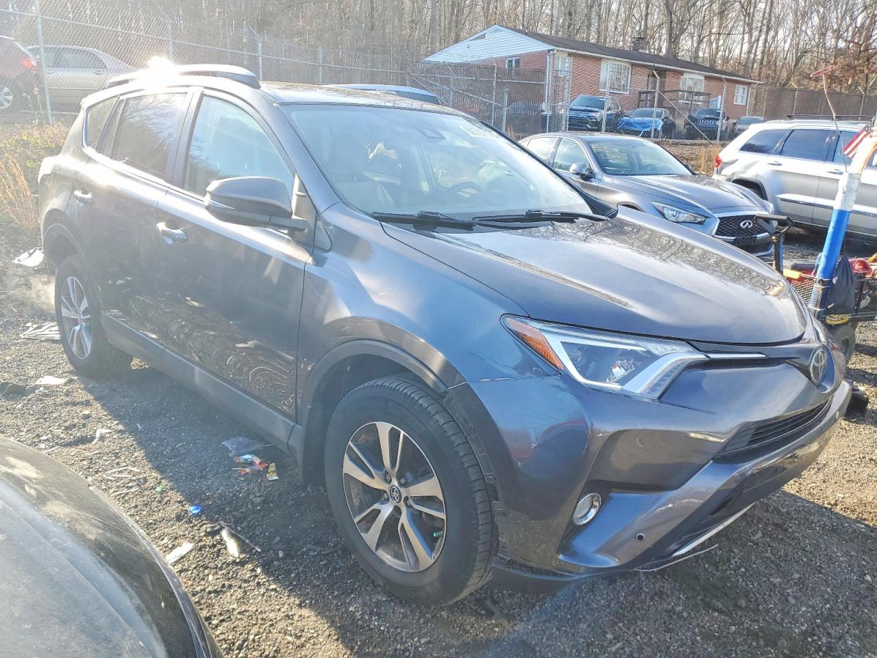 2018 TOYOTA RAV4 ADVENTURE photo 4