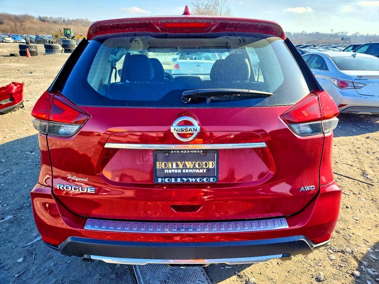 2017 NISSAN ROGUE S photo 6