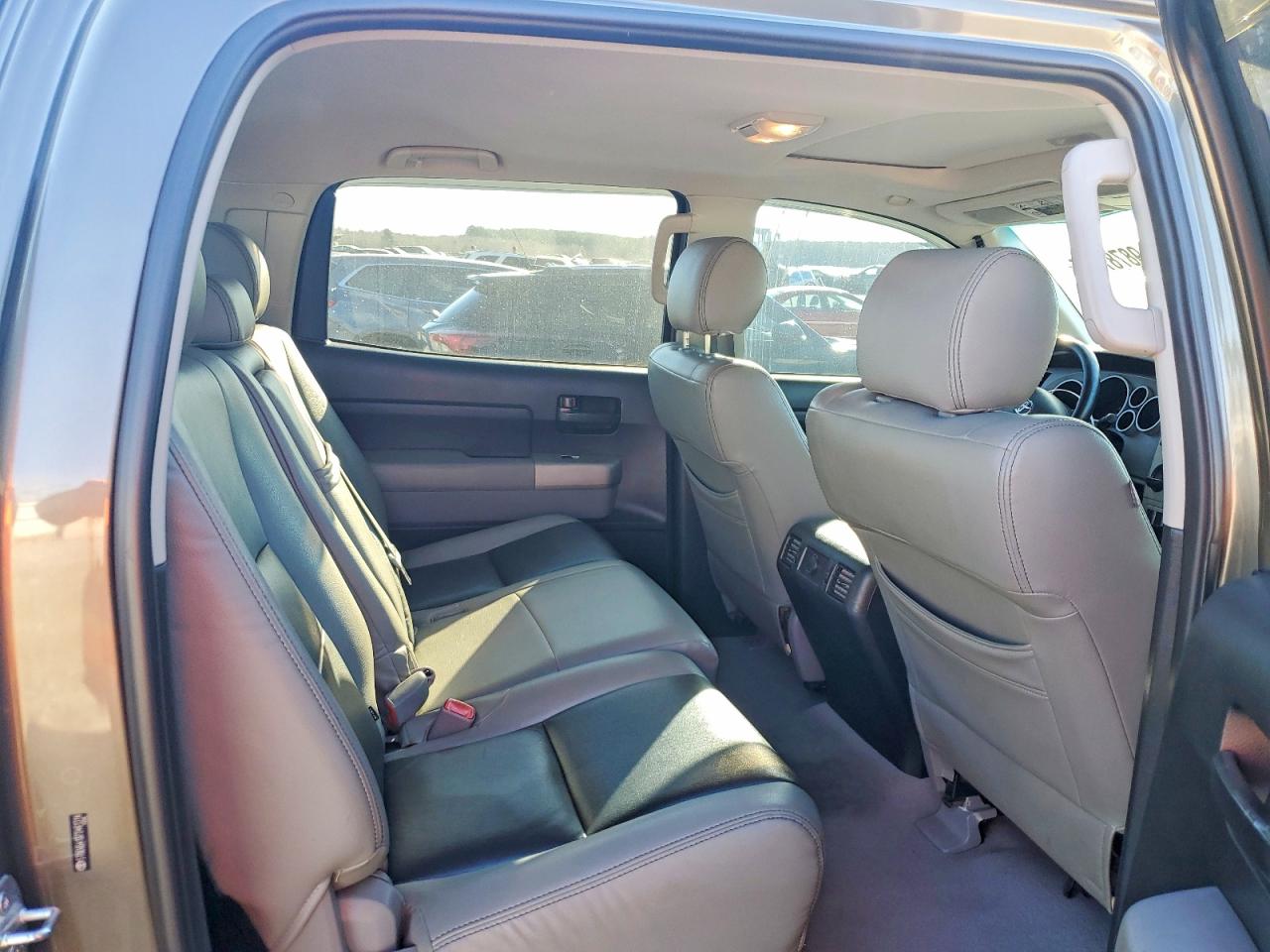 2007 TOYOTA TUNDRA CREWMAX SR5 photo 10