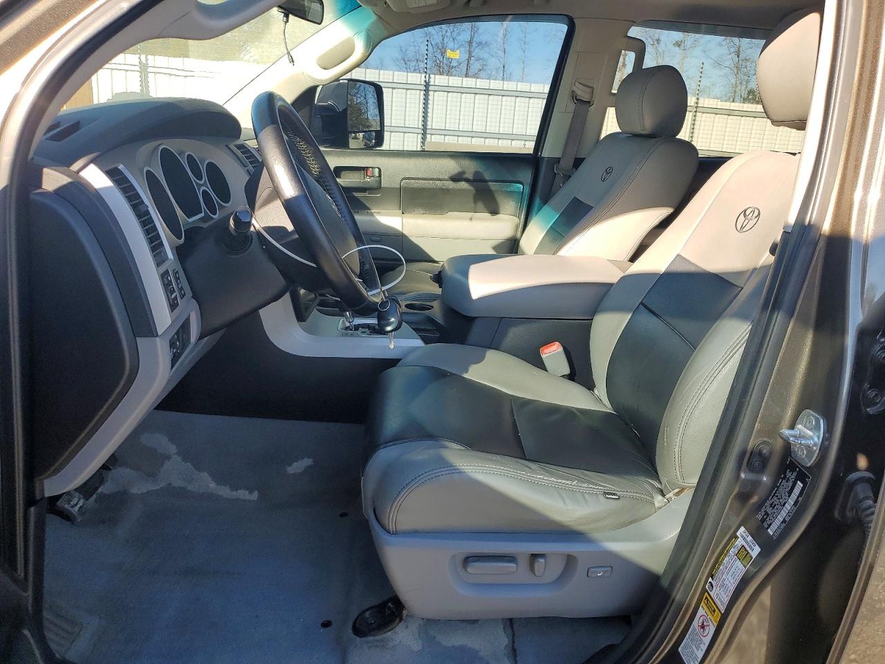 2007 TOYOTA TUNDRA CREWMAX SR5 photo 7