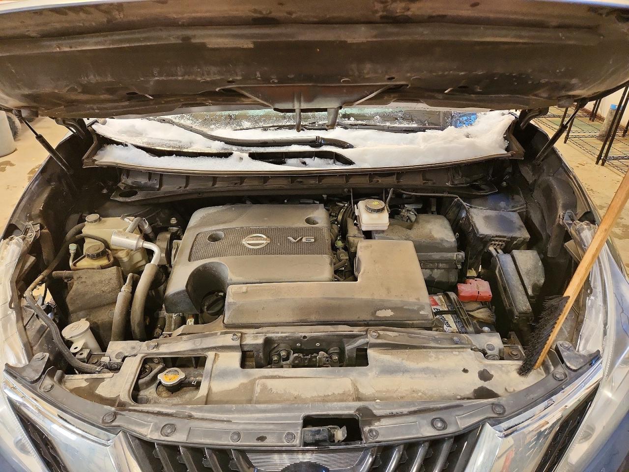 2015 NISSAN MURANO S photo 12
