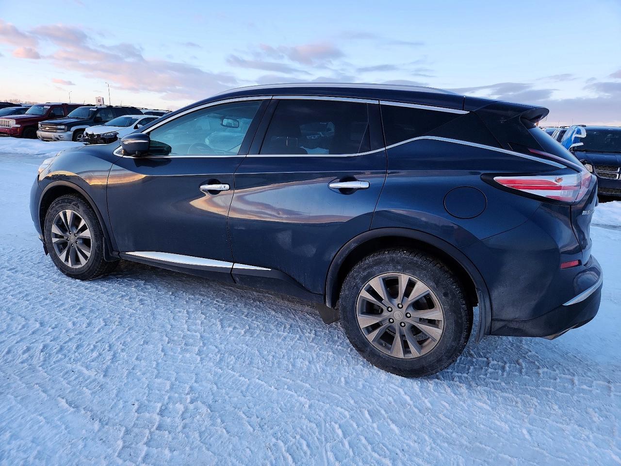 2015 NISSAN MURANO S photo 2