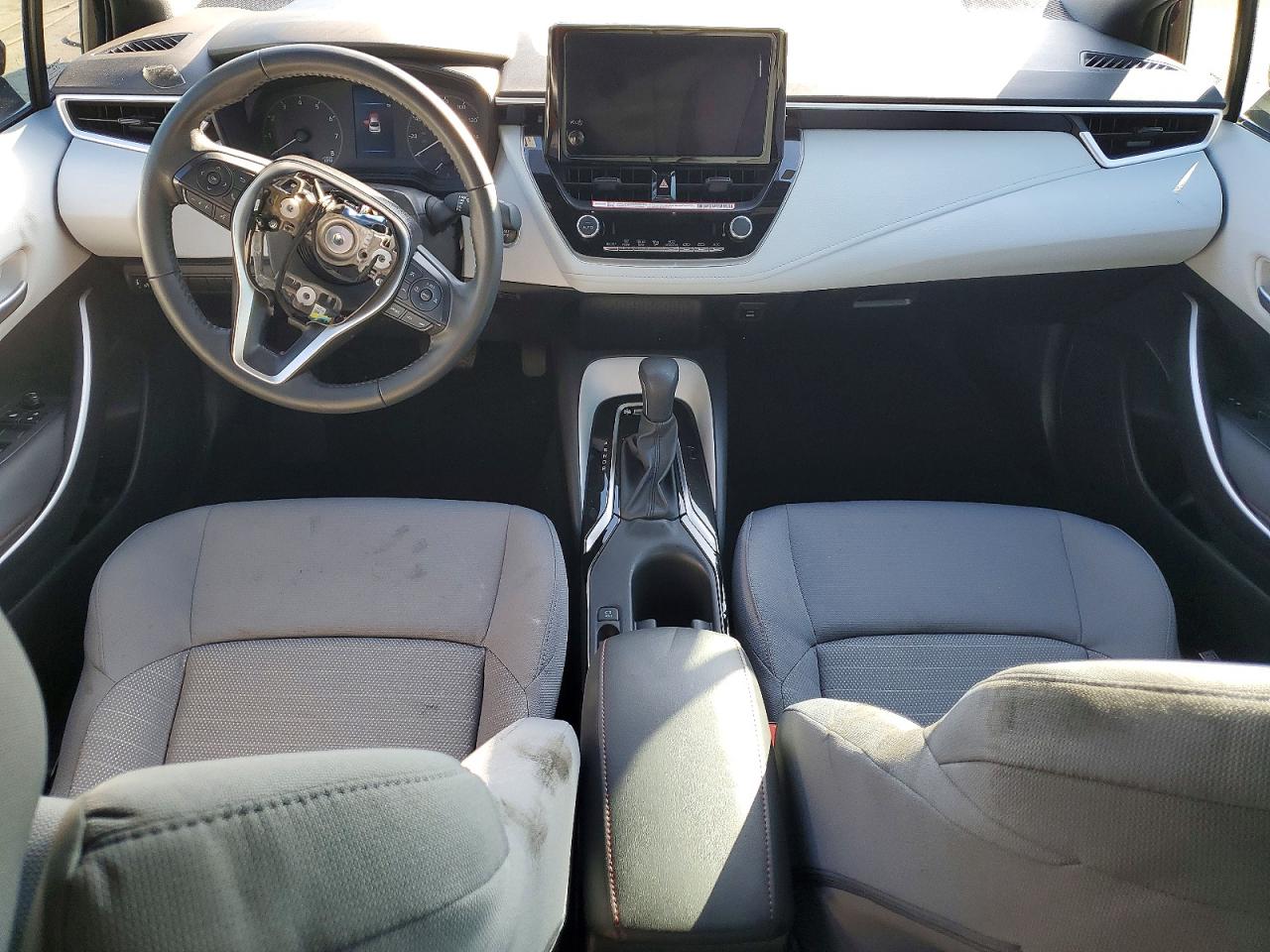 2025 TOYOTA COROLLA SE photo 8