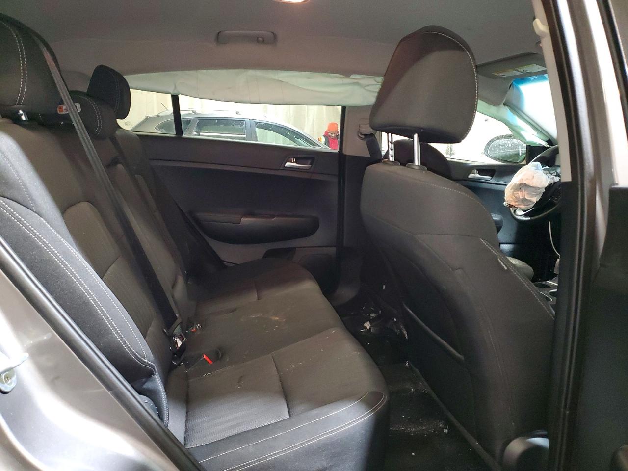 2019 KIA SPORTAGE LX photo 11
