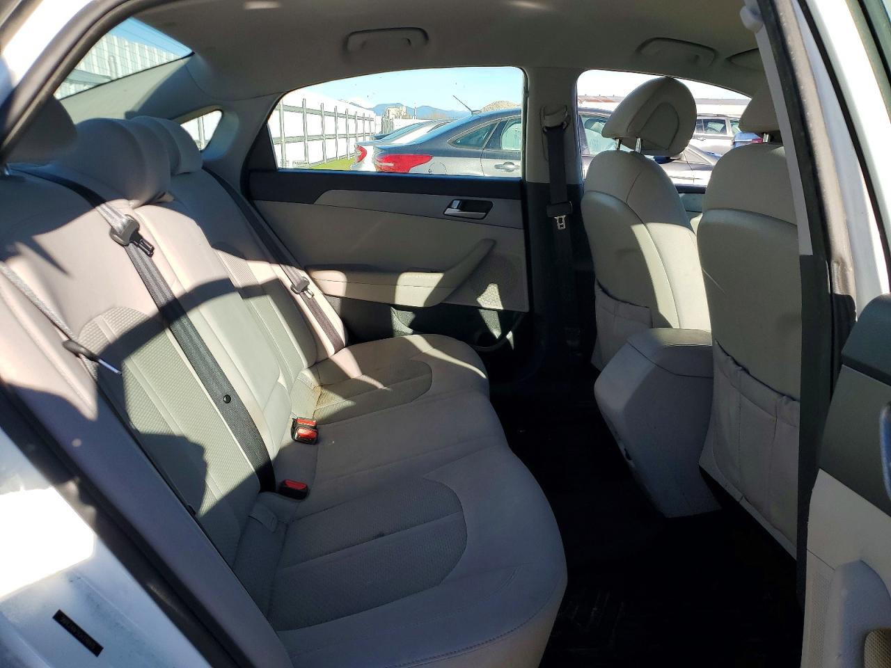 2016 HYUNDAI SONATA SE photo 10