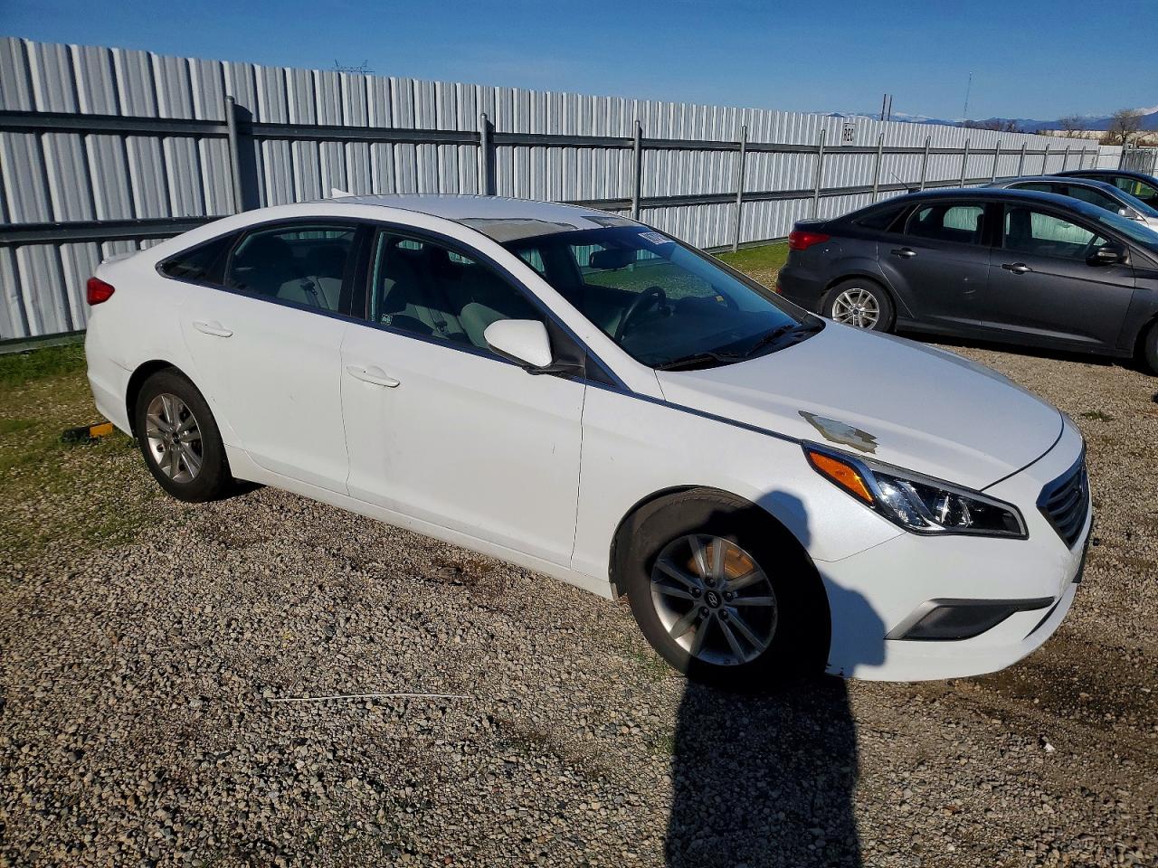2016 HYUNDAI SONATA SE photo 4
