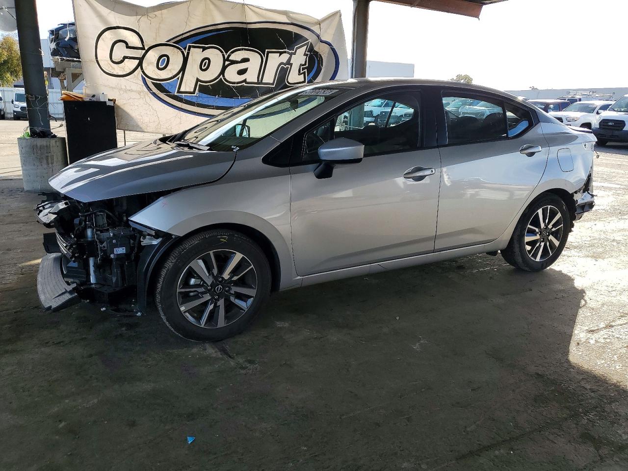 2025 NISSAN VERSA