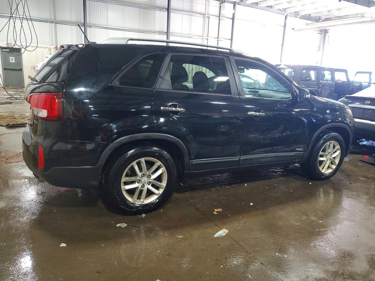 2015 KIA SORENTO LX photo 3