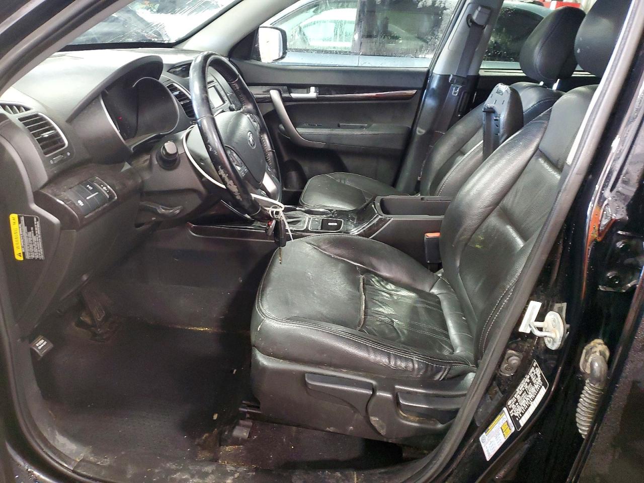 2015 KIA SORENTO LX photo 7