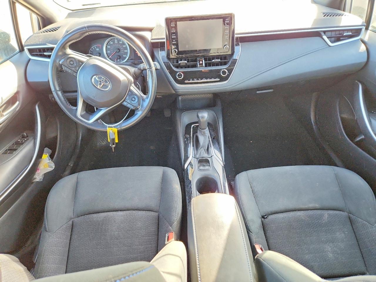 2020 TOYOTA COROLLA SE photo 8