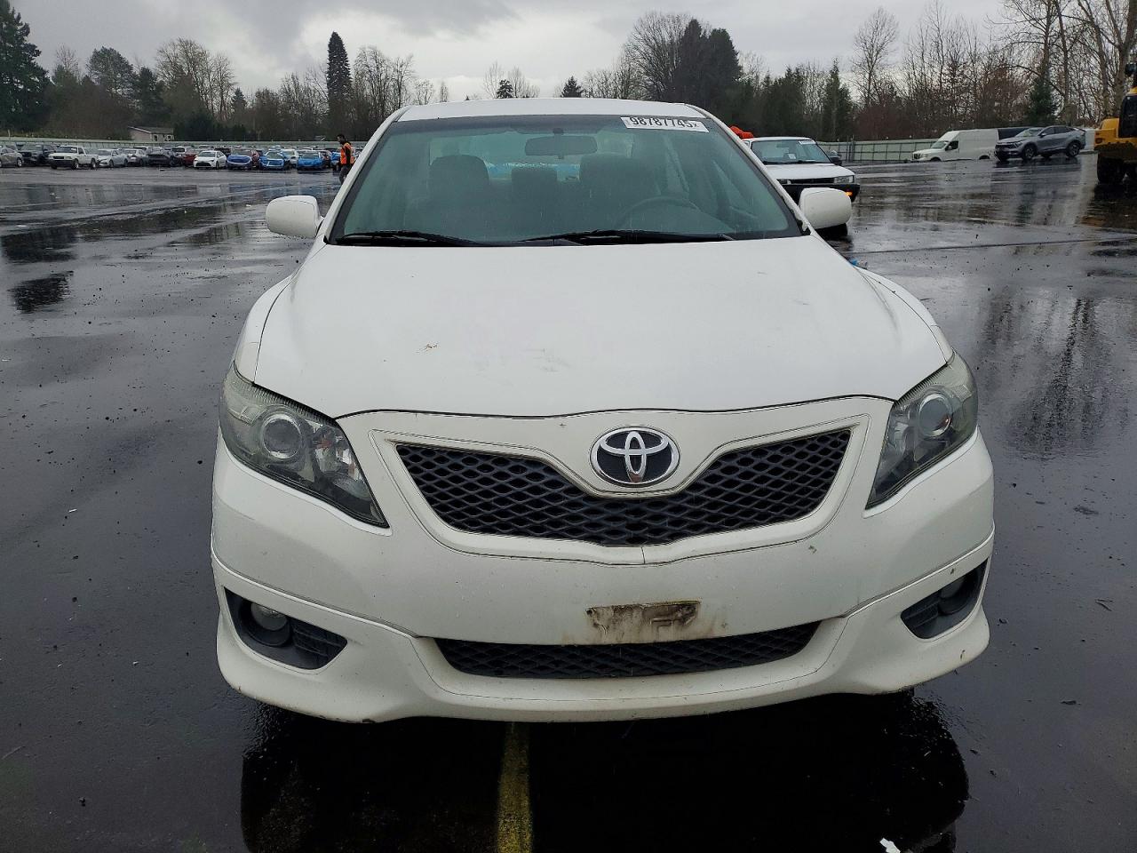2010 TOYOTA CAMRY BASE photo 5