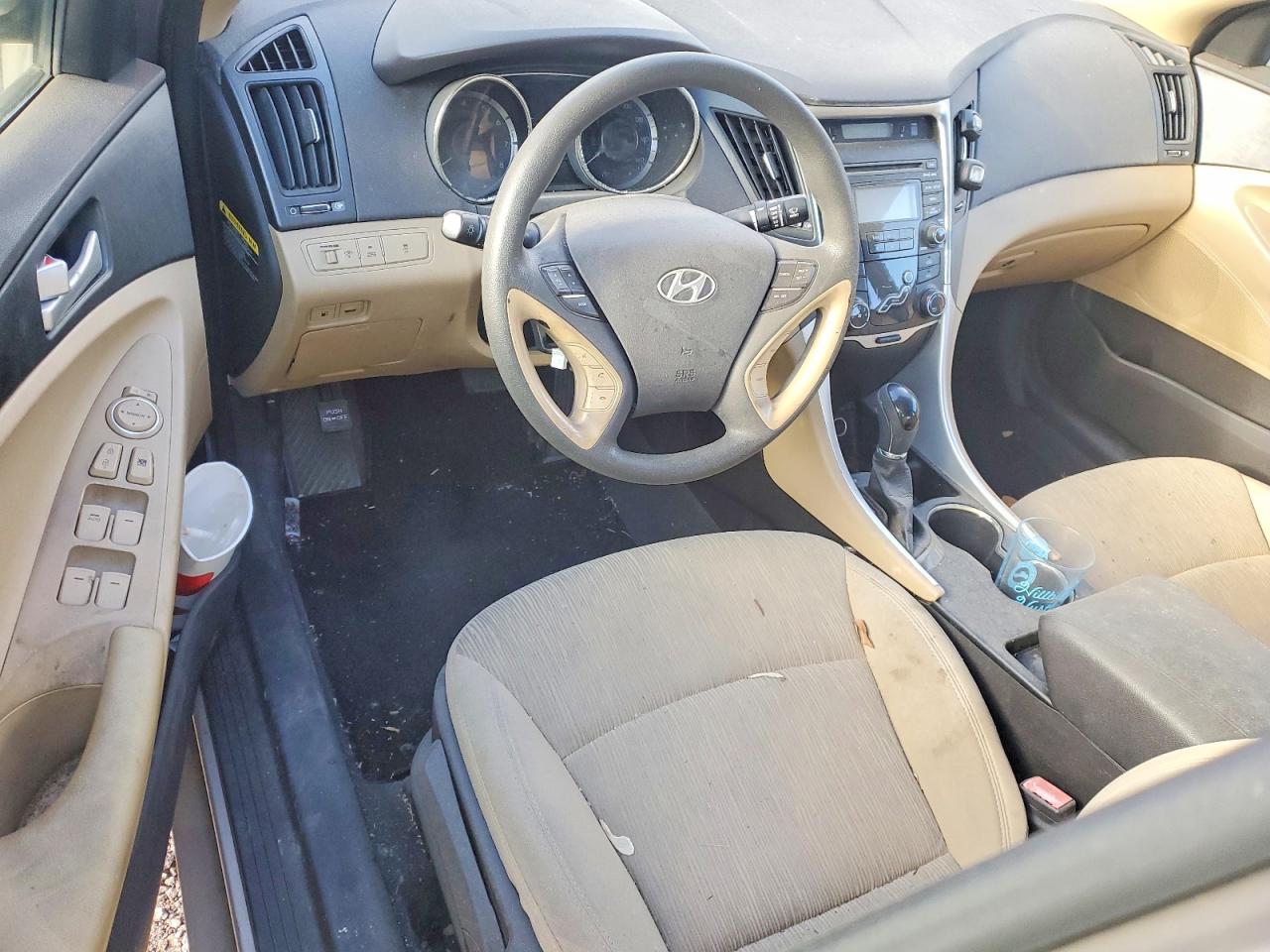 2012 HYUNDAI SONATA GLS photo 8