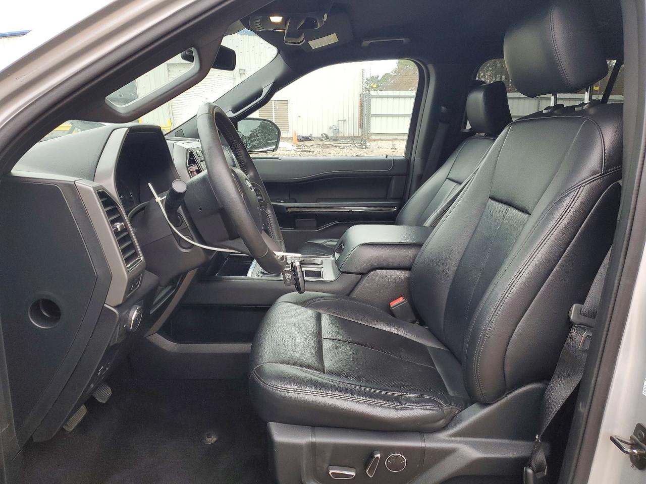 2019 FORD EXPEDITION XLT photo 7