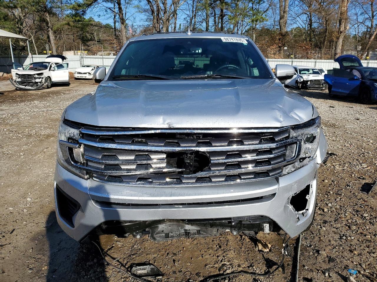 2019 FORD EXPEDITION XLT photo 5