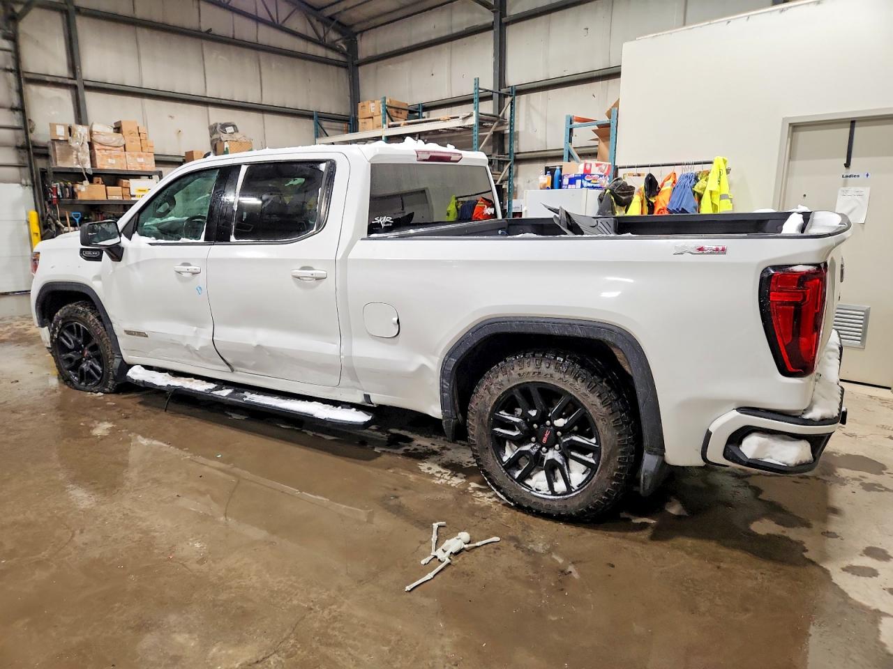 2019 GMC SIERRA K1500 ELEVATION photo 2