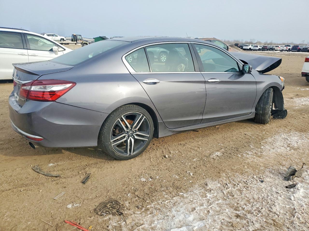 2016 HONDA ACCORD SPORT photo 3