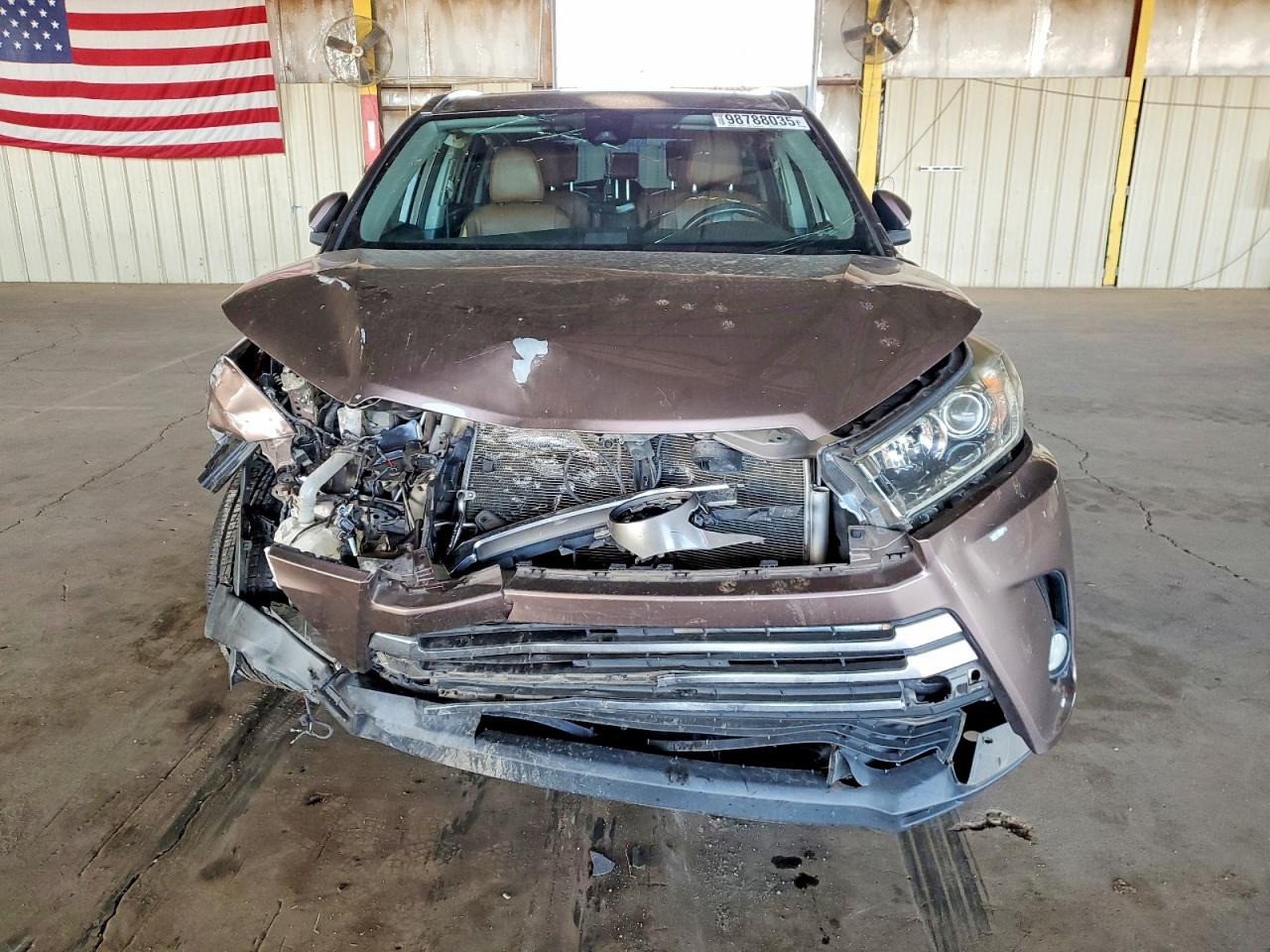2018 TOYOTA HIGHLANDER LIMITED photo 5