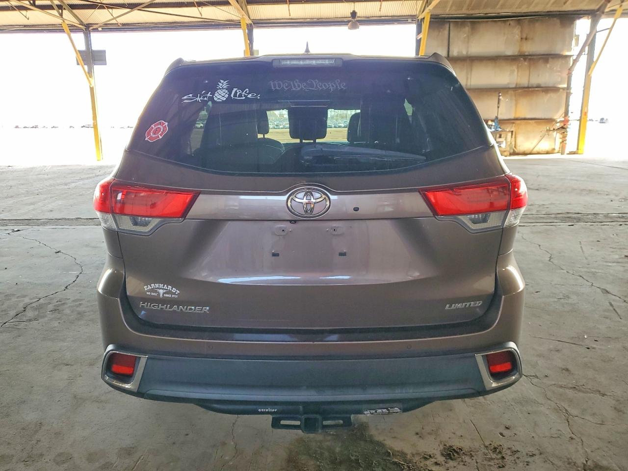 2018 TOYOTA HIGHLANDER LIMITED photo 6
