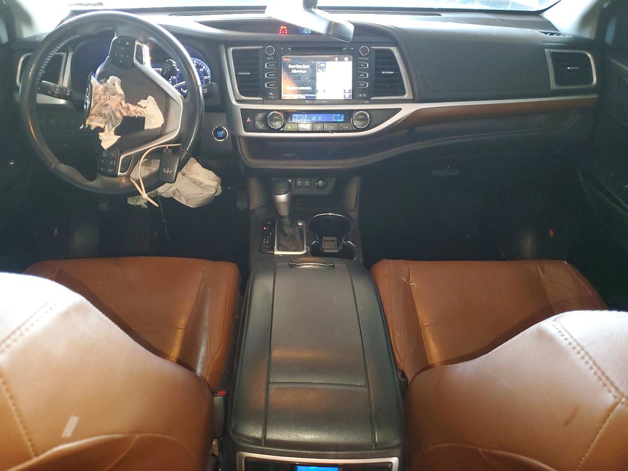 2018 TOYOTA HIGHLANDER LIMITED photo 8