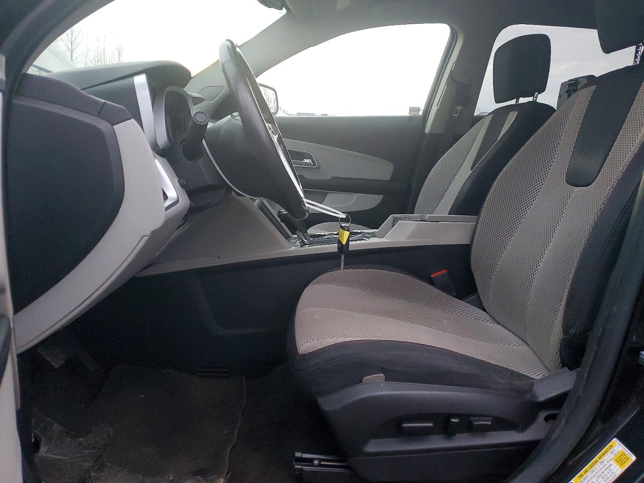 2017 CHEVROLET EQUINOX LT photo 7